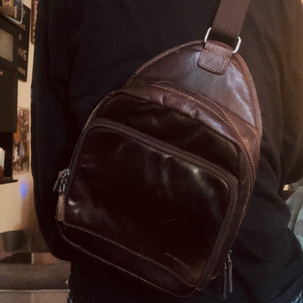 Jack George’s womens sling backpack